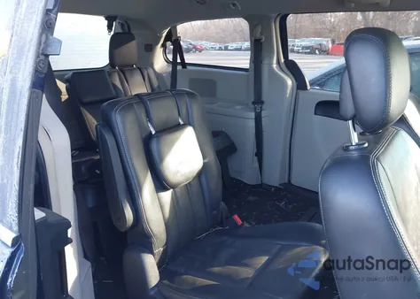 2012 Chrysler Town & Country Touring from USA, damaged, VIN 2C4RC1BG4CR232335